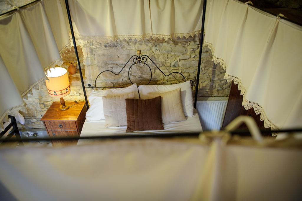 Teacher'S House Maroni الغرفة الصورة